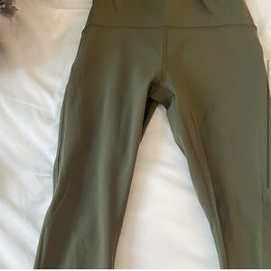 Lululemon leggings 4